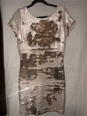 Short Sequin Sheath Dress in Gold and Cream